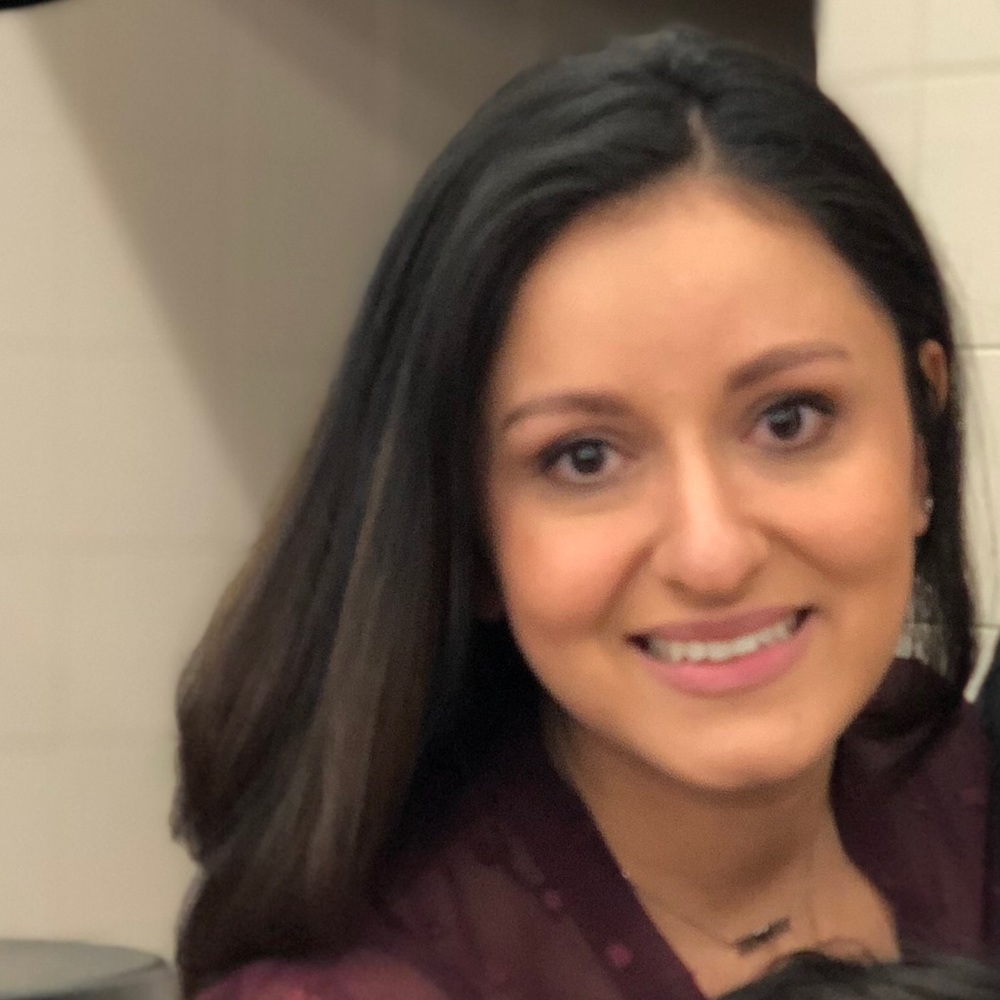 Meet your Posher, Angela